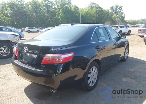 2008 Toyota Camry Xle V6 z USA, uszkodzony, nr VIN 4T1BK46K68U067219